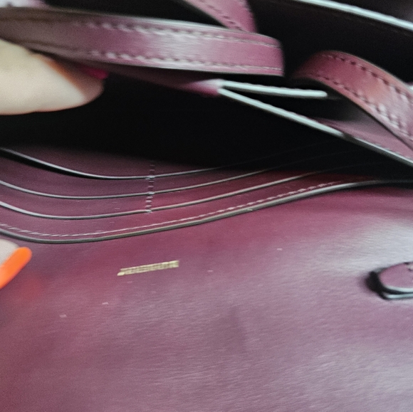 Burberry Hazelmere Burgundy Leather Wallet On Strap - Picture 5 of 5